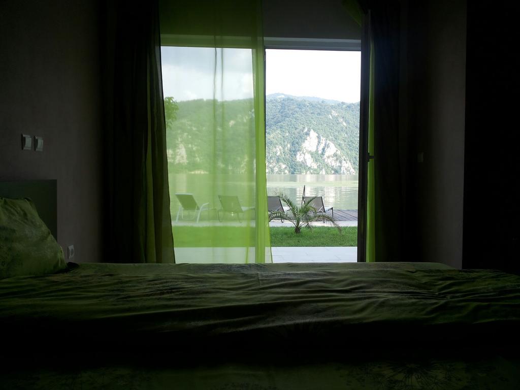 Exclusive Villa Ieşelniţa Kamer foto
